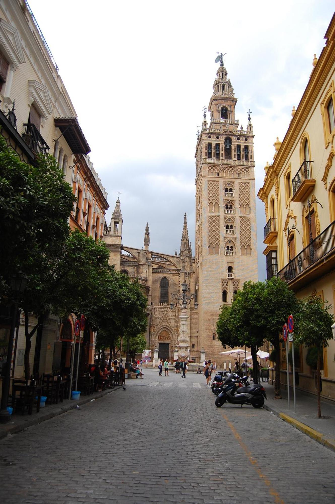 The Hercules Home Seville Luaran gambar